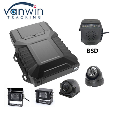 4CH 1080P Mobile DVR SD Card Disco rigido ADAS DSM BSD Riconoscimento facciale Fatigue Detect MDVR per camion bus