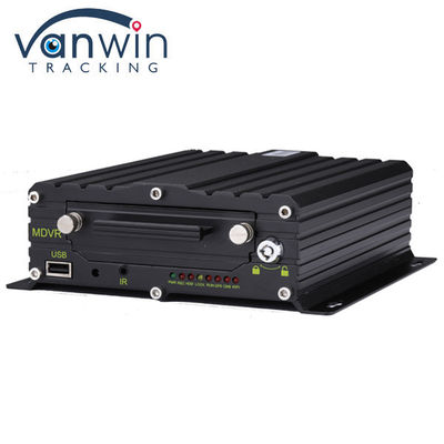8 canali Full HD 1080P AI MDVR System ADAS DMS con 8 telecamere AHD per autobus / camion