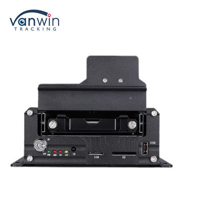ADAS Registratore di monitoraggio della sicurezza del veicolo 8CH Registratore di posizionamento globale SSD MDVR
