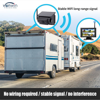 Kit Monitor Auto con Schermo IPS Wireless da 7 Pollici con 4 Telecamere Solari Facile da Installare Visione Notturna Sistema di Sicurezza BSD Ausilio alla Retromarcia