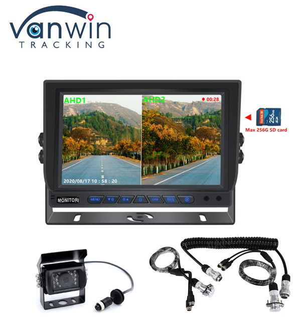 Nuovo arrivo AHD 4CH SD Card 1080P 9inch Quad Monitor All In One DVR integrato per camion bus